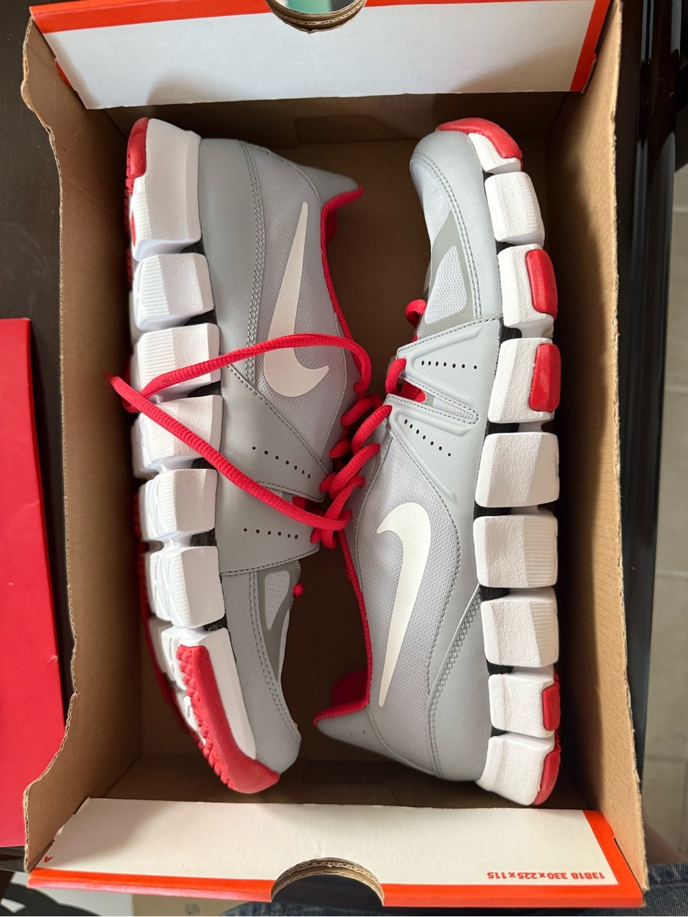 Nike Flex Show Sneakers